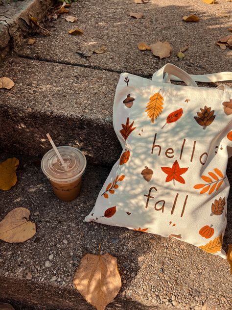 I just made this fall foliage themed tote bag last weekend and I'm so obsessed! Isn't it cute 🥹 Fall Tote Bags Diy, Tote Bags Diy, 17th Birthday Party, Fall Tote Bag, Fall Tote, Bags Diy, Diy Tote Bag, Bag Canvas, Hello Autumn