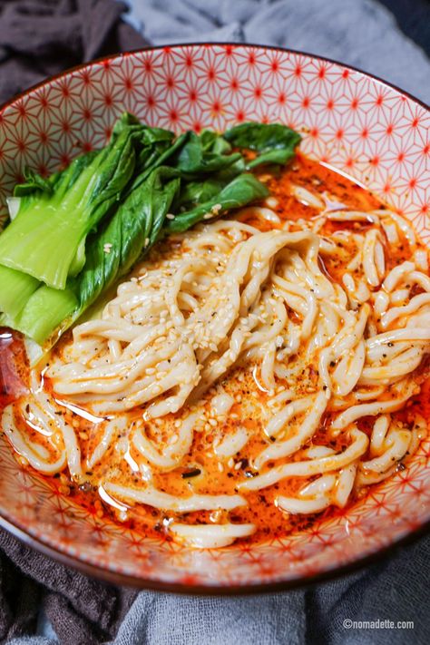 Korean Fresh Noodles Recipe, Spicy Sesame Noodles, Japanese Noodle Recipes, Spicy Noodle Recipes, Spicy Noodles Recipe, Sesame Noodles Recipe, Din Tai Fung, Sesame Noodles, Asian Noodle Recipes