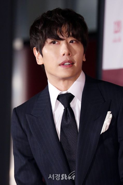 190114 Park Hyo Shin @ ‘The 3rd Korean Musical Awards’ (red carpet) – Park Hyo Shin's planet Park Hyo Shin, Theatre Actor, Snow Flower, Hit Songs, Reference Photos, Asian Actors, Musical Theatre, Fashion Styles