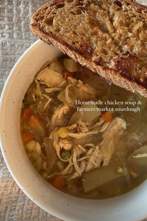 Chicken Soup Aesthetic, Soup Aesthetic, Homemade Chicken Soup, Healthy Lifestyle Food, Food Is Fuel, Chicken Soup, Food Cravings, Pretty Food, I Love Food