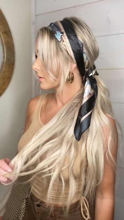 Silk Head Scarf, Hair Scarf Styles, Hair Homecoming, Homecoming Hair Down, Peinados Fáciles Para Cabello Corto, Hair Stylies, Work Hairstyles, Hairdo For Long Hair, Easy Hairstyles For Long Hair