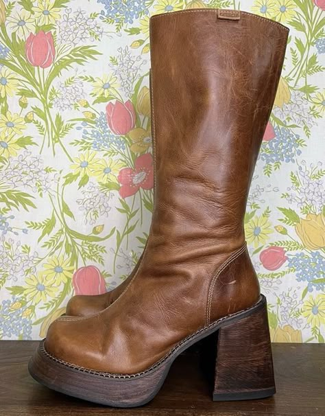 Brown Go Go Boots, 70s Brown Boots, Brown 70s Boots, Gogo Boots Outfit, Destroy Boots, 70s Boots, 70s Shoes, Hippie Boots, Boho Shoes