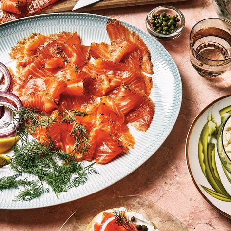 10 Homemade Gravlax Recipes | JewishBoston Smokehouse Ideas, Gravlax Recipe, Gluten Free Party Food, Gluten Free Party, Salmon Bagel, Leftover Salmon, Party Recipes, Entertaining Recipes, Winter Recipes