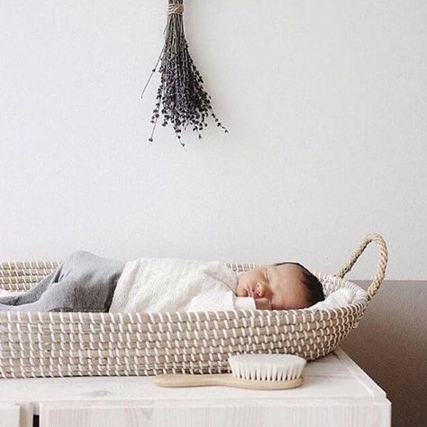 moses basket changing table Changing Basket, Olli Ella, Baby Zimmer, White Nursery, Baby Room Design, Baby Arrival, Baby Bedroom, Everything Baby, Baby Changing