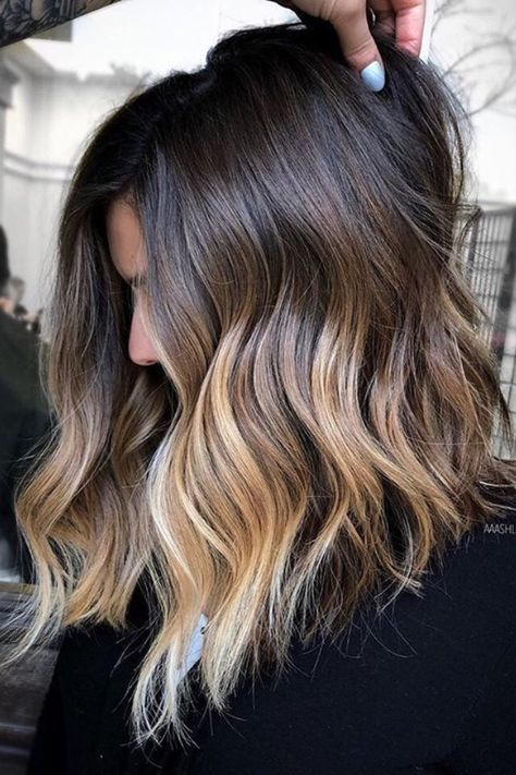 Balayage Vs Highlights, Dark Brown Hair Balayage, Dark Ombre Hair, Baylage Hair, Black Hair Balayage, Dark Brunette Hair, Short Ombre Hair, Brown Ombre Hair, Balayage Hair Dark