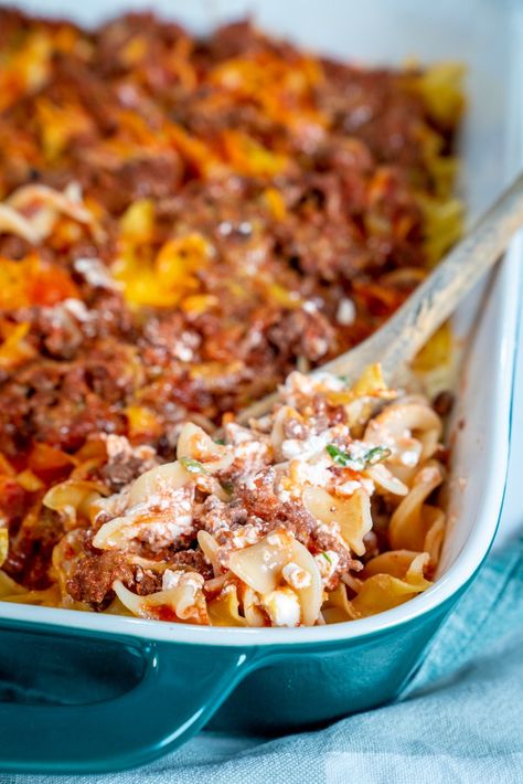 The Pioneer Woman’s Sour Cream Noodle Bake | 12 Tomatoes Noodle Bake Pioneer Woman, Cooking Panda Recipes, Sour Cream Noodle Bake, Noodle Bake, Beef Sauce, Cooking Panda, Dish Ideas, Ground Beef Dishes, Pasta Casserole