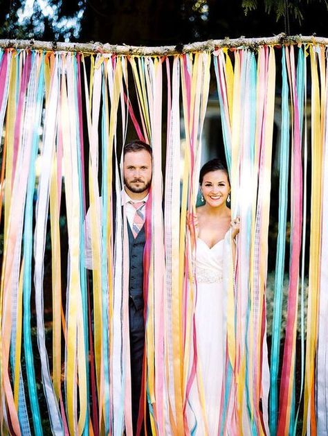 (1) The Best 13 Wedding Photo Booth Backdrops – Ella Winston Decor Photobooth, Diy Fotokabine, Diy Wedding Photo Booth, Ribbon Backdrop, Photo Booth Backdrop Wedding, Booth Backdrops, Unplugged Wedding, Diy Photo Booth, Wedding Hashtag