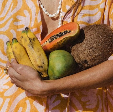 Lokoa the Label on Instagram: "Waiting for our new collection to drop // SOLEIL • Part 1 online 10•11•22 🌞🗓 #Lokoa #summer #enroute" Wellness Editorial, Fruit Photoshoot, Fruit Stall, Fruit Shoot, Photoshoot Moodboard, Summer Details, Coconut Bowl, Summer 2025, Summer Photoshoot