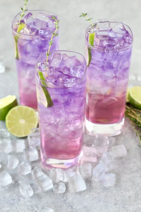 Purple Wedding Drinks, Strawberry Gin And Tonic, Tequila Lemonade, Tequila And Lemonade, Strawberry Gin, Strawberry Simple Syrup, Spring Cocktail, Purple Cocktails, Purple Drinks