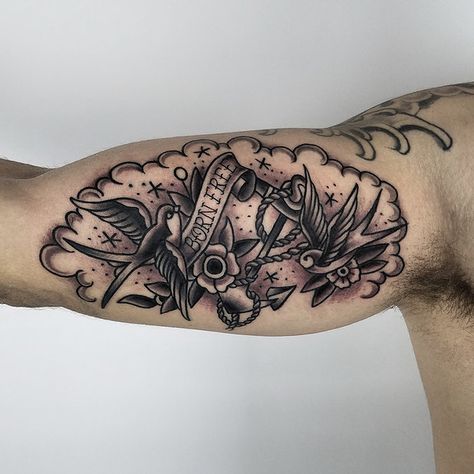 Traditional Tattoos Miami - Your Premier Source for Traditional Tattoo Bicep Tattoo, Top Tattoos, Traditional Tattoos, Best Tattoo, Tattoo You, Tattoo Shop, Tattoo Artist, Traditional Tattoo, Traditional Art