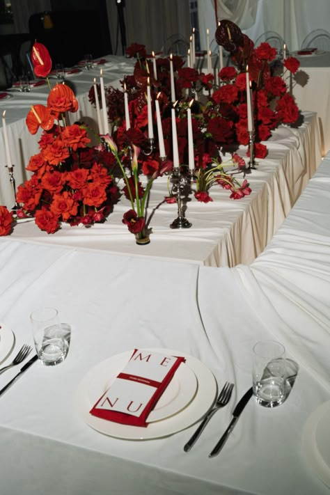 Red Roses Table Centerpieces, Red And Cream Wedding Theme, Modern Chinese Wedding Decoration, Spring Red Wedding, White And Red Wedding Decorations, Red Reception Decor, Red Tropical Wedding, Red Accent Wedding, Red And White Roses Wedding