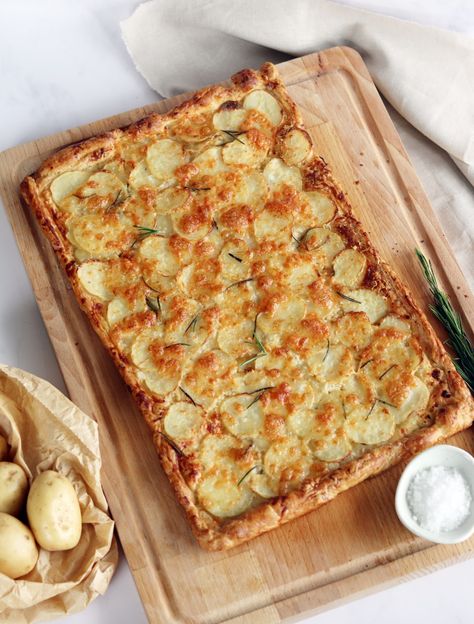 Puff Pastry Potato Tart – Curly's Cooking Open Puff Pastry Tart, Savory Pastry Appetizers, Puff Pastry Potato Tart, Puff Pastry Sides, Savory Tarts Main Dishes, Red Onion Tart, Potato Puff Pastry Recipes, Cooking Competition Ideas Food, Veggie Puff Pastry Recipes