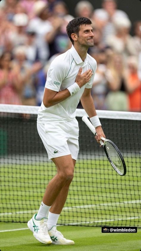 Tennis Novak Djokovic, Novak Djokovic Aesthetic, Novak Djokovic Wallpapers, Tennis Player Aesthetic, Wimbledon Aesthetic, Novak Djokovic Wimbledon, Djokovic Wimbledon, Tennis Athlete, Novak Đoković