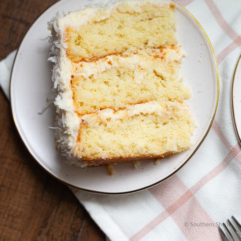 I love a good slice of coconut cake.  Save this recipe to make an old fashioned 3 layer coconut cake.   #layercake #coconutcakes #bakingrecipes Old Fashioned Coconut Cake Grandmothers, Coconut Layer Cake Recipe, Coconut Cake Christmas, Doan's Bakery Coconut Cake, 3 Layer Coconut Cake Recipe, Cream Of Coconut Cake, Vanilla Coconut Cake, Best Coconut Cake Recipe Ever, Old Fashioned Coconut Cake