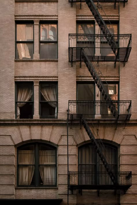 Architecture In New York, New York City Fire Escapes, New York City Architecture, Brooklyn Aesthetic New York, New York Manhattan Aesthetic, Brooklyn Ny Aesthetic, Brooklyn New York Aesthetic, New York Fire Escape, Brooklyn Architecture