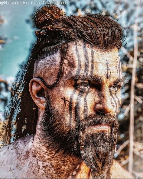 Shaman Face Paint, Viking Man Makeup, Viking Face Paint Men Warriors, Viking Face Paint Men, Viking Moodboard, Male Viking Makeup, Viking Make Up Men, Viking Face Tattoo, Shaman Character