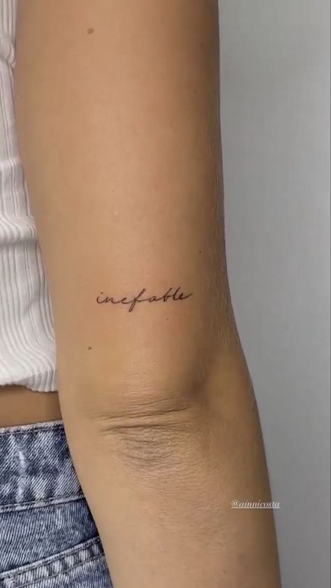 Name On Back Of Arm Tattoo, Word Tattoo Above Elbow, Name Tattoo Aesthetic, Above Elbow Tattoo Words, Tattoo Above The Elbow, Tattoos Above Elbow, Tattoo Behind Arm Above Elbow, Tattoo Behind Arm, Above The Elbow Tattoo