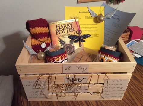 Harry Potter themed Silent auction basket for bank, final product Harry Potter Theme Gift Basket, Harry Potter Basket Gift, Harry Potter Basket, Harry Potter Easter Basket, Harry Potter Gift Basket, Harry Potter Baby Gift, Harry Potter Themed Gifts, Silent Auction Basket, Harry Potter Christmas Gifts