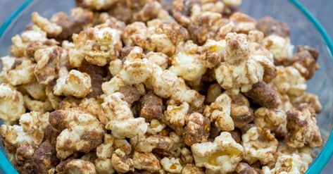 Cinnamon Churro Popcorn – 12 Tomatoes Churro Popcorn, Holiday Popcorn Recipes, Praline Popcorn, Popcorn Dessert, Savory Popcorn, Holiday Popcorn, Winter Holiday Recipes, Tomatoes Recipes, Salted Caramel Popcorn