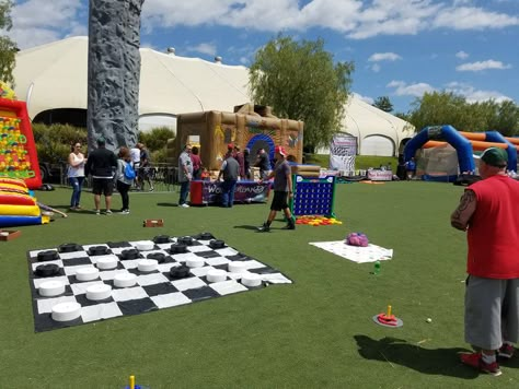 Company Picnic Games, Corporate Event Activities, Outdoor Events Decor, Picnic Event, Picnic Games, Corporate Events Decoration, Event Games, Event Planning Quotes, Picnic Theme