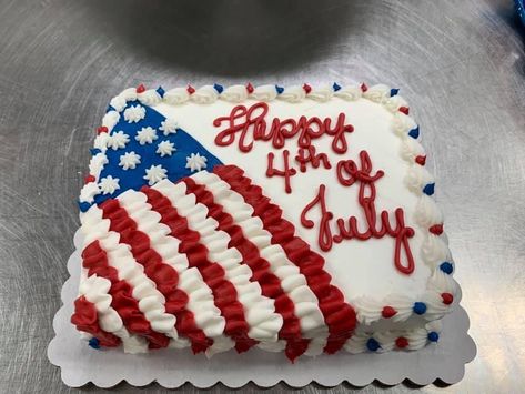 American Flag Cake Ideas, 4th Of July Sheet Cake Ideas, Patriotic Sheet Cake, Flag Cakes American, 4th Of July Sheet Cake, Patriotic Birthday Cake, 4th Of July Cake Decorating, Fourth Of July Cakes Ideas, Patriotic Cake Ideas