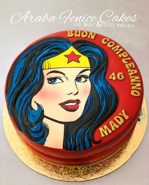 Wonder woman cake. Araba Fenice Cakes Wonder Woman Cake Design, Wonder Woman Cake, Spiderman Birthday Cake, Wonder Woman Birthday, Cake Inspo, Spiderman Birthday, Heart Cake, Bakery Cakes, 18th Birthday