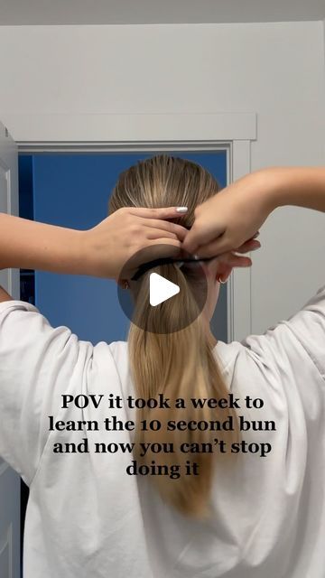 WIMBERLY’S | BEAUTY BAR on Instagram: "So cute & easy ✨ 10 sec bun by @mckenna.harrison #hairaccessories #bun #hairstyles #tutorial" Cinderella Bun, How To Do A Bun, Fast Buns, Easy Bun Tutorial, Quick Bun, Quick Buns, Easy Care Hairstyles, Hairstyles Tutorial, Easy Bun