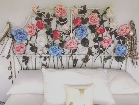 Flower Headboard, Apartment Stuff, Metal Headboard, Bed Headboard, Metal Bed, Flower Lights, Metal Bed Frame, Bed Head, Metal Beds