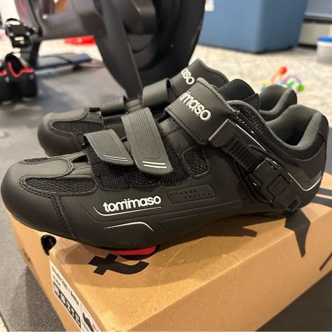 Tommaso Strada Ready to Ride Mens Indoor Cycling Shoes Indoor Cycling Shoes, Indoor Cycling, Cycling Shoes, Road Cycling, Shoe Shop, Vegan Leather, Cycling, Leather Upper, Buckle