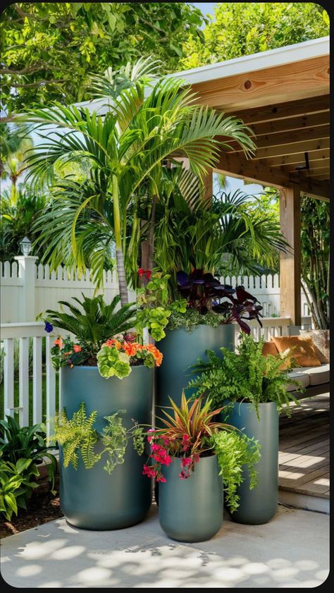 Garden Flower Pot Ideas, Small Outdoor Patio Ideas Porch Design Potted Plants, Garden With Pots Landscaping, Tropical Planter Ideas, Front Porch With Plants, Pot Plants Outdoor Patio, Patio Planter Ideas Plant Pots, Tropical Planters, Patio Planter Ideas