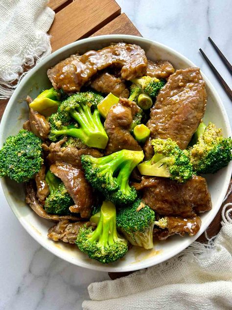 PF Chang's Beef And Broccoli Beef And Broccoli Recipe, Wok Of Life, Woks Of Life, The Woks Of Life, Mapo Tofu, Beef And Broccoli, Broccoli Recipe, Broccoli Stir Fry, Brown Sauce