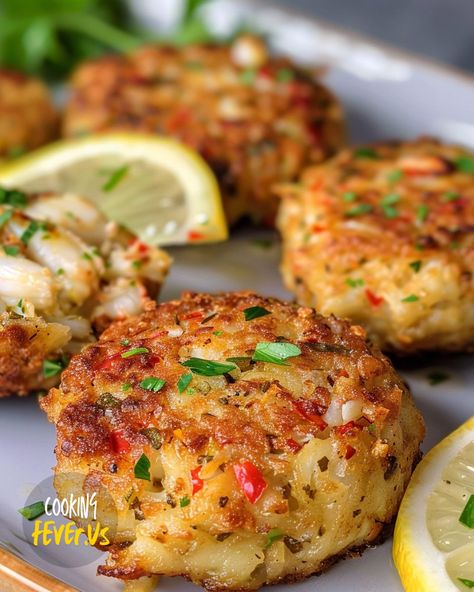 Air Fryer Crab Cakes Tuna Cakes Air Fryer, Crab Cakes Air Fryer, Air Fryer Crab Cakes, Healthy Crab Cakes, Air Fryer Crab, Crab Cakes Easy, Crab Cakes Recipe, Seafood Dinners, Crab Cake Recipe