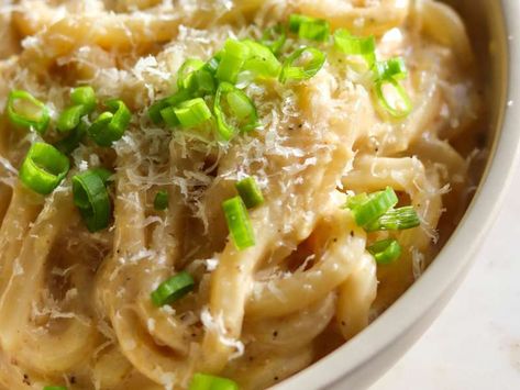 Miso Udon, Sauce For Vegetables, Udon Recipe, Pasta Alfredo, Miso Paste, Cheese Pasta, Asian Cooking, Asian Dishes, Easy Pasta