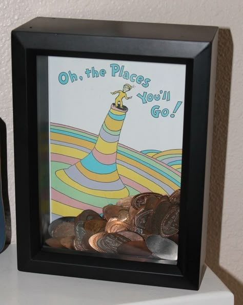 Penny Display, Smashed Pennies, Pressed Pennies, Diy Shadow Box, Shadow Box Ideas, All I Ever Wanted, Crafty Craft, Craft Time, Shadow Boxes