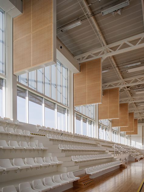 Shadow Element, Gymnasium Architecture, Gym Architecture, College Architecture, Stadium Design, Sport Hall, Interiors Dream, Community Center, Hall Design