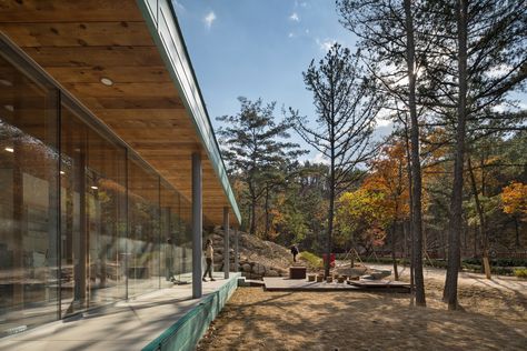 Healing Center Architecture, Visitor Center Architecture, Forest Restaurant, College Nursing, Visitors Center, Healing Center, Lijiang, Rehabilitation Center, Experience Center