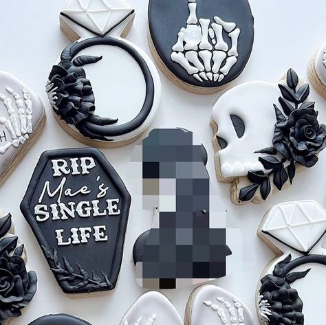 Let’s Make Something Sweet! on Instagram: "Scroll to see the non-PG version 😈" Bride Or Die Cookies, Rip Birthday, Bride Or Die, Wedding Shower Cookies, Bachelorette Cookies, Bridal Cookies, Motto Party, Royal Icing Sugar, Bachelorette Ideas