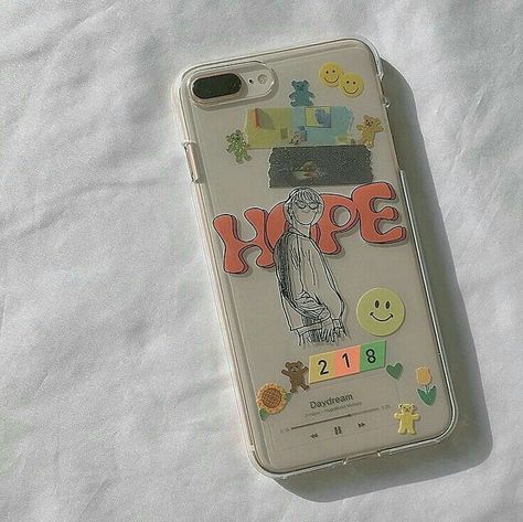 New Semester, Kpop Phone Cases, Study Vlog, Medical Student Study, Diy Iphone Case, Iphone Obsession, Kawaii Phone Case, Phone Case Ideas, Pretty Phone Cases