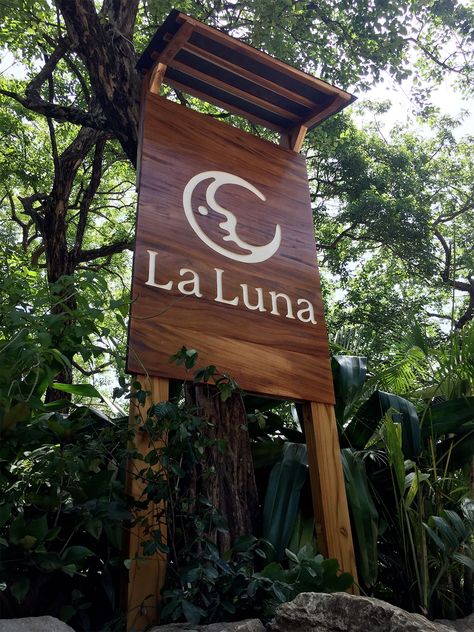 Natural Signage Design, Beach Signage, Resort Signage Design, Resort Signage Design Outdoor, Boho Restaurant, Interpretive Signage Nature, Tropical Bar Sign, Standing Signage, Restaurant Entrance