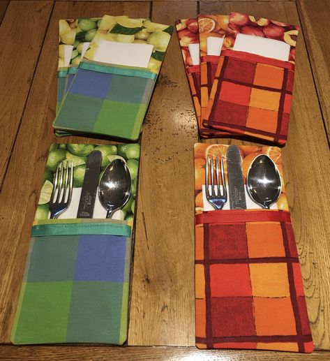 Cutlery & Napkin Pouch Diy Cutlery Pouches, Cutlery Pockets, Napkins, Sewing Crafts, Pouch, Sewing, Christmas