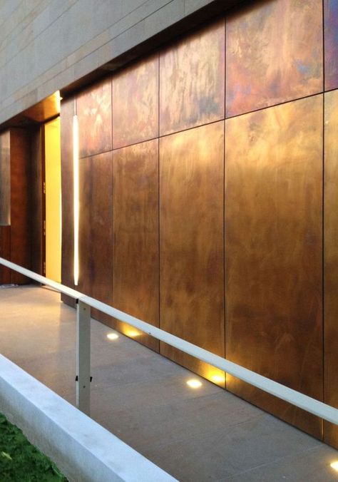 Metal sheet and panel for facade TECU® Brass_brownished by KME Italy S.p.A. - ARCHITECTURAL SOLUTIONS Exterior Facade, Metal Wall Panel, Metal Facade, Metal Cladding, Copper Wall, Metal Sheet, Metal Panels, Wall Cladding, Metal Design