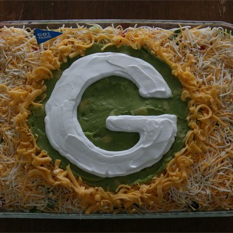 Green Bay Packers Food, Green Bay Packers Party, Football Themed Snacks, Seven Layer Taco Dip, Packers Party, Layered Dip Recipes, Layered Taco Dip, Football Party Foods, Seven Layer Dip