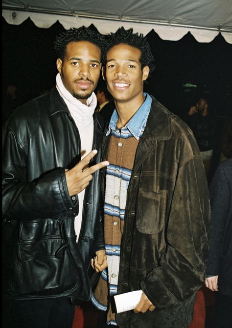 Black 90s Movies Aesthetic, Wayne Brothers, 90s Black Men, Black American Culture, Marlon Wayans, 90s Men, 90s Inspired Outfits, White Chicks, Black Men Fashion Swag