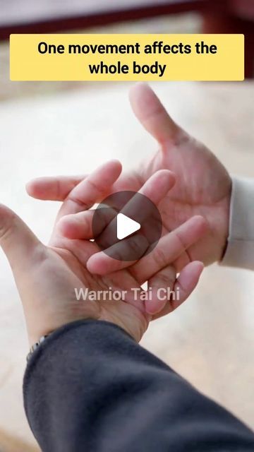 Hand Therapy Exercises, Tai Chi Movements, Full Body Massage Techniques, Massage Pressure Points, Gentle Workout, Body Massage Techniques, Acupressure Therapy, Qigong Exercises, Acupressure Massage