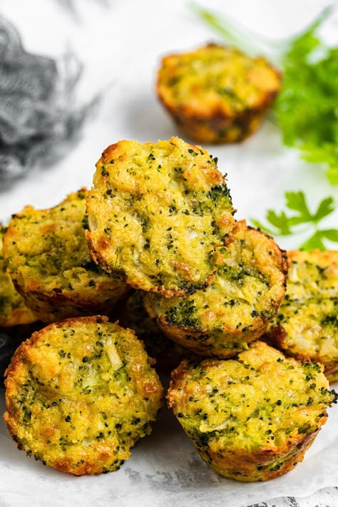 Broccoli and Cheese Bites - Feeding Tiny Bellies Broccoli Cheddar Bites Blw, Baby Broccoli Bites, Broccoli Cheese Bites Toddler, Broccoli Cheddar Bites Toddler, Feeding Little Bellies, Toddler Broccoli Bites, Feeding Tiny Bellies Breakfast, Broccoli Toddler Recipes, Broccoli Bites For Kids