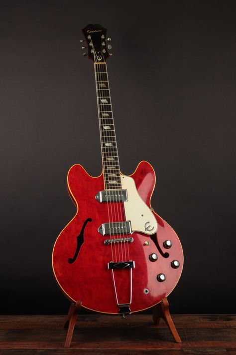 60s Electric Guitar, Gibson Hollow Body Guitars, Hollowbody Electric Guitar, Epiphone Sheraton, Epiphone Electric Guitar, Epiphone Casino, 60s Rock, Epiphone Guitars, Types Of Guitar