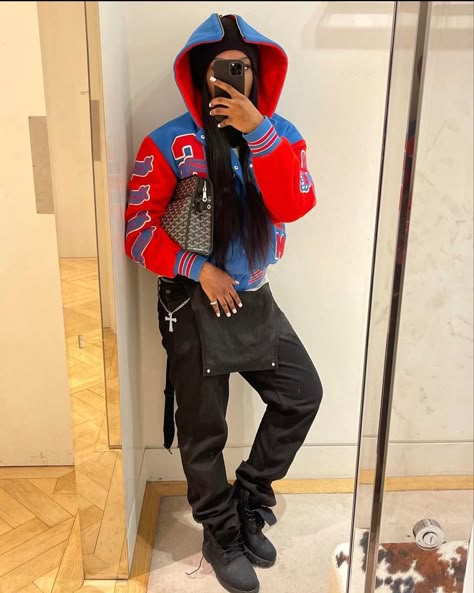 Stem Outfits Style, Stem Outfits, Swaggy Fits, Tomboyish Outfits, Tomboy Outfit Ideas, Tomboy Fits, Baddie Outfit, Streetwear Girl, Dope Outfits For Guys