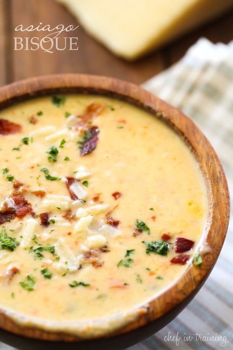 Asiago Bisque... This soup is unbelievably delicious! It is so flavorful, delicious and unique! It will quickly become a new favorite! Asiago Bisque, Low Carb Soup Recipes, Chicken Gnocchi, Keto Lasagna, Gnocchi Soup, Poor Man, Keto Pancakes, Keto Soup, Low Carb Soup