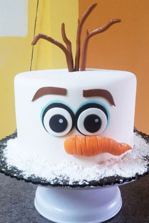 Birthday Celebration With Friends, Celebration With Friends, Frozen Birthday Party Cake, Olaf Cake, Disney Frozen Cake, Frozen Bday Party, Christmas Themed Cake, Disney Birthday Cakes, Frozen Christmas