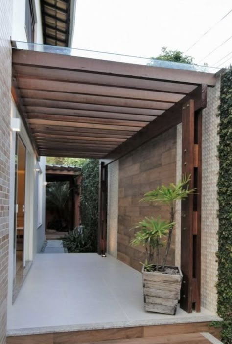 Covered Walkway, Backyard House, Side Porch, Wooden Pergola, Patio Interior, Pergola Patio, Backyard Garden Design, Design Exterior, Outdoor Pergola